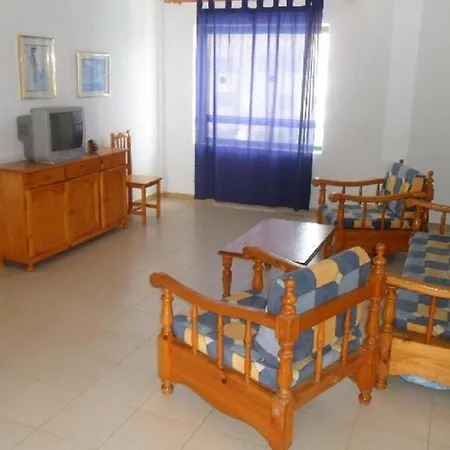 Alondras Park Apartment