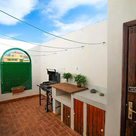 Alondras Park Apartment *